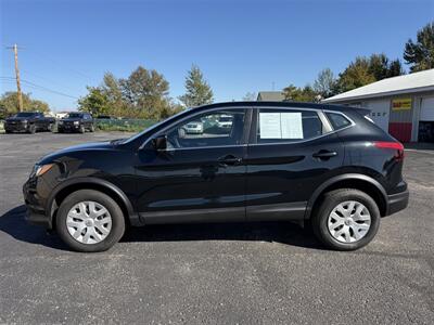 2018 Nissan Rogue Sport S AWD   - Photo 4 - Escanaba, MI 49829