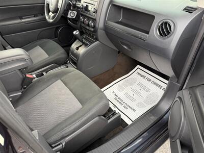 2014 Jeep Patriot Latitude 4x4   - Photo 19 - Escanaba, MI 49829