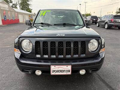 2014 Jeep Patriot Latitude 4x4   - Photo 2 - Escanaba, MI 49829