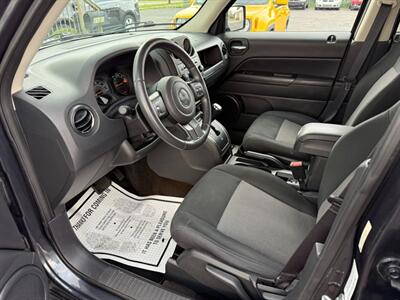 2014 Jeep Patriot Latitude 4x4   - Photo 9 - Escanaba, MI 49829