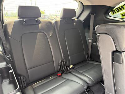 2016 Hyundai SANTA FE SE - Photo 31 - Escanaba, MI 49829