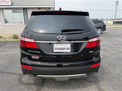 2016 Hyundai SANTA FE SE - Photo 6 - Escanaba, MI 49829