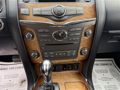 2012 INFINITI QX56   - Photo 18 - Escanaba, MI 49829