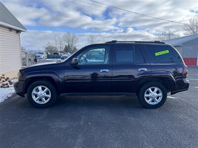 2008 Chevrolet Trailblazer LT1   - Photo 2 - Escanaba, MI 49829