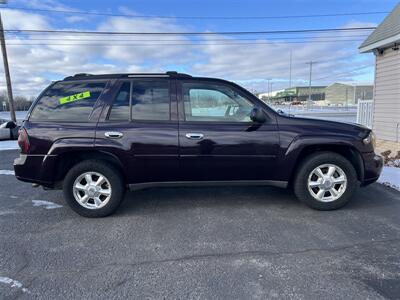 2008 Chevrolet Trailblazer LT1   - Photo 4 - Escanaba, MI 49829