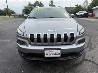 2014 Jeep Cherokee Latitude 4x4   - Photo 2 - Escanaba, MI 49829