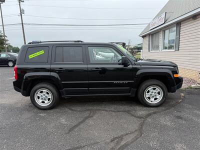 2014 Jeep Patriot Sport   - Photo 5 - Negaunee, MI 49866