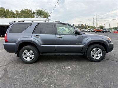 2007 Toyota 4Runner SR5   - Photo 5 - Negaunee, MI 49866