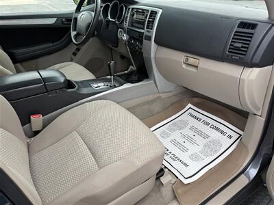 2007 Toyota 4Runner SR5   - Photo 17 - Negaunee, MI 49866