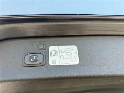 2017 Ford Escape Titanium   - Photo 10 - Escanaba, MI 49829