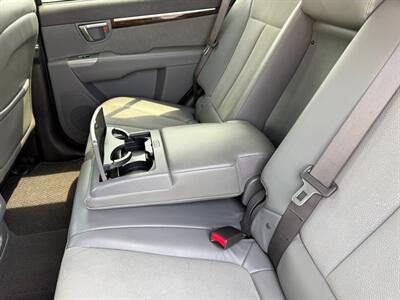 2012 Hyundai SANTA FE SE - Photo 22 - Negaunee, MI 49866