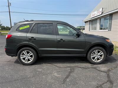 2012 Hyundai SANTA FE SE - Photo 5 - Negaunee, MI 49866