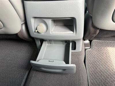 2012 Hyundai SANTA FE SE - Photo 23 - Negaunee, MI 49866