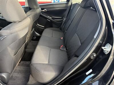 2009 Pontiac Vibe 2.4L FWD   - Photo 16 - Escanaba, MI 49829