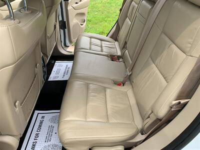 2015 Jeep Grand Cherokee Limited   - Photo 17 - Negaunee, MI 49866