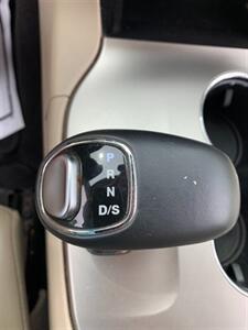 2015 Jeep Grand Cherokee Limited   - Photo 15 - Negaunee, MI 49866