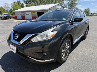 2017 Nissan Murano SV - Photo 3 - Escanaba, MI 49829