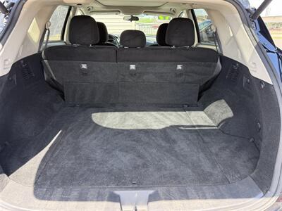 2017 Nissan Murano SV - Photo 8 - Escanaba, MI 49829