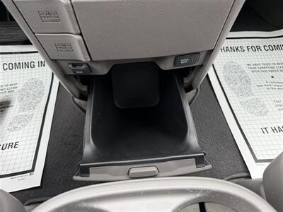 2013 Honda Odyssey EX-L   - Photo 17 - Escanaba, MI 49829