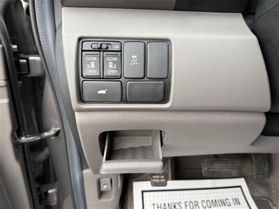 2013 Honda Odyssey EX-L   - Photo 11 - Escanaba, MI 49829