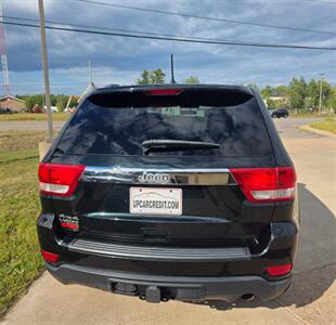 2012 Jeep Grand Cherokee Laredo   - Photo 6 - Negaunee, MI 49866