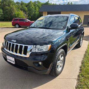 2012 Jeep Grand Cherokee Laredo   - Photo 3 - Negaunee, MI 49866