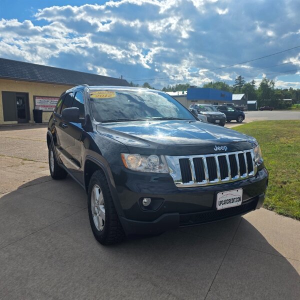 2012 Jeep Grand Cherokee Laredo   - Photo 1 - Negaunee, MI 49866