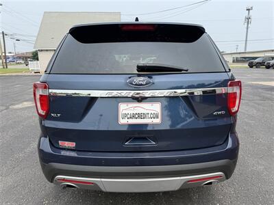 2017 Ford Explorer XLT AWD   - Photo 6 - Escanaba, MI 49829