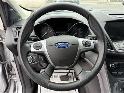 2015 Ford Escape SE   - Photo 12 - Negaunee, MI 49866