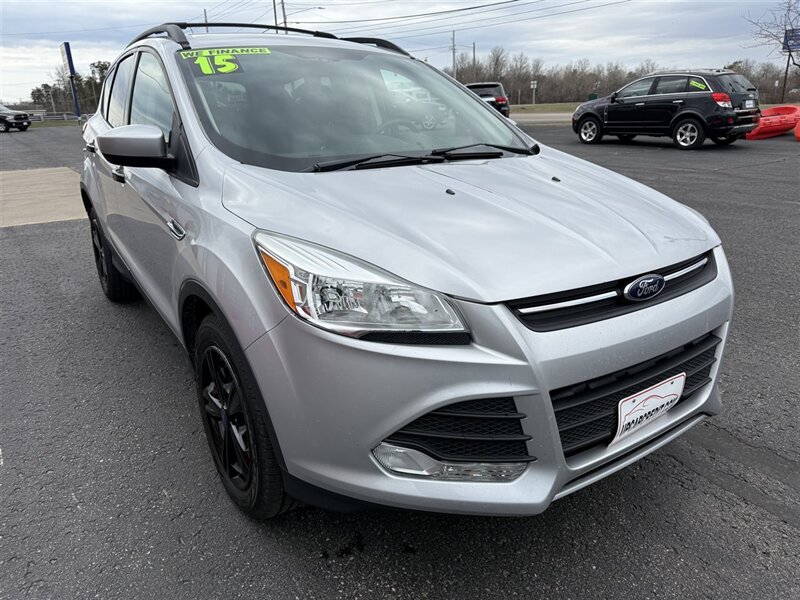 2015 Ford Escape SE - Photo 1 - Negaunee, MI 49866