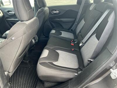 2014 Jeep Cherokee Latitude   - Photo 26 - Escanaba, MI 49829