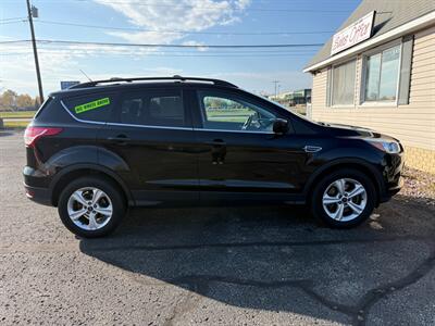 2016 Ford Escape SE - Photo 5 - Escanaba, MI 49829