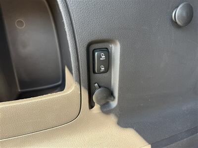 2011 Ford Edge SEL AWD   - Photo 9 - Escanaba, MI 49829