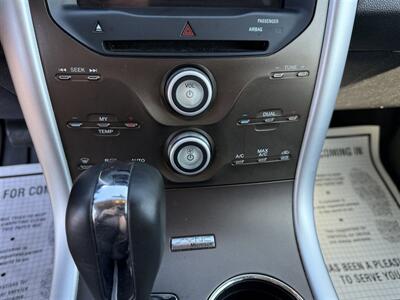 2011 Ford Edge SEL AWD   - Photo 15 - Escanaba, MI 49829