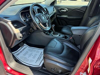 2015 Jeep Cherokee Limited   - Photo 10 - Escanaba, MI 49829