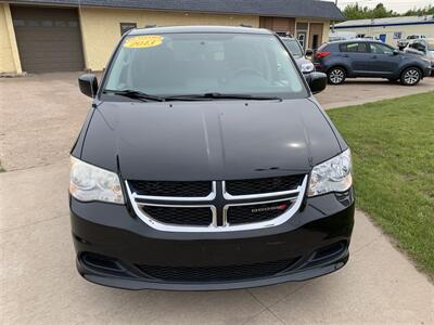 2013 Dodge Grand Caravan SXT   - Photo 2 - Negaunee, MI 49866