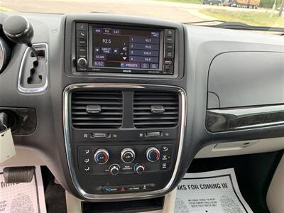 2013 Dodge Grand Caravan SXT   - Photo 10 - Negaunee, MI 49866