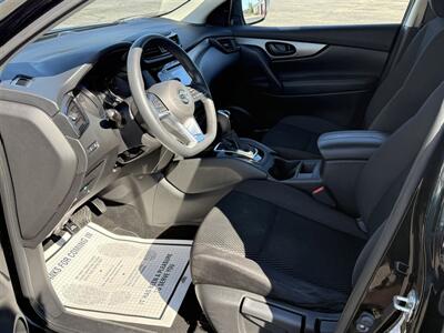 2018 Nissan Rogue Sport S - Photo 9 - Negaunee, MI 49866