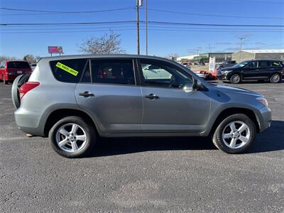 2008 Toyota RAV4   - Photo 4 - Escanaba, MI 49829