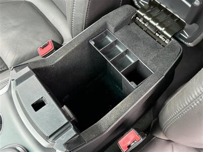 2015 Ford Explorer XLT   - Photo 18 - Escanaba, MI 49829