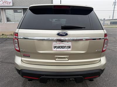 2011 Ford Explorer XLT - Photo 6 - Escanaba, MI 49829
