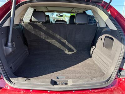 2014 Ford Edge SEL AWD - Photo 8 - Escanaba, MI 49829