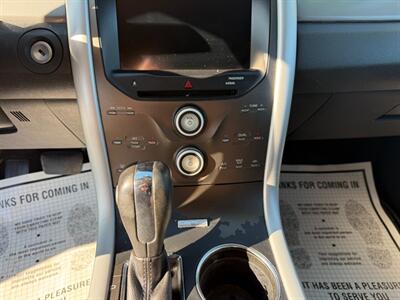 2014 Ford Edge SEL AWD - Photo 16 - Escanaba, MI 49829