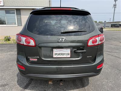 2012 Hyundai SANTA FE SE AWD - Photo 6 - Escanaba, MI 49829