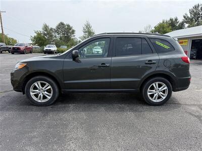 2012 Hyundai SANTA FE SE AWD - Photo 4 - Escanaba, MI 49829