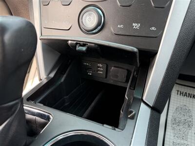 2015 Ford Explorer XLT AWD   - Photo 19 - Escanaba, MI 49829