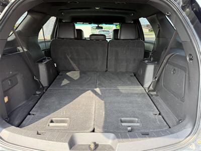 2015 Ford Explorer XLT AWD   - Photo 8 - Escanaba, MI 49829