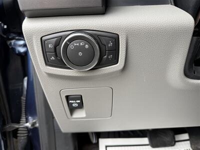 2016 Ford F-150 XLT SuperCrew 5.5ft   - Photo 11 - Escanaba, MI 49829