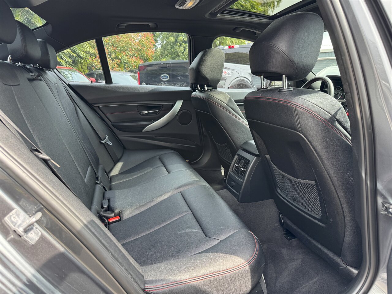 2013 BMW 335i SPORT MANUAL 6 SPEED   - Photo 16 - Portland, OR 97211