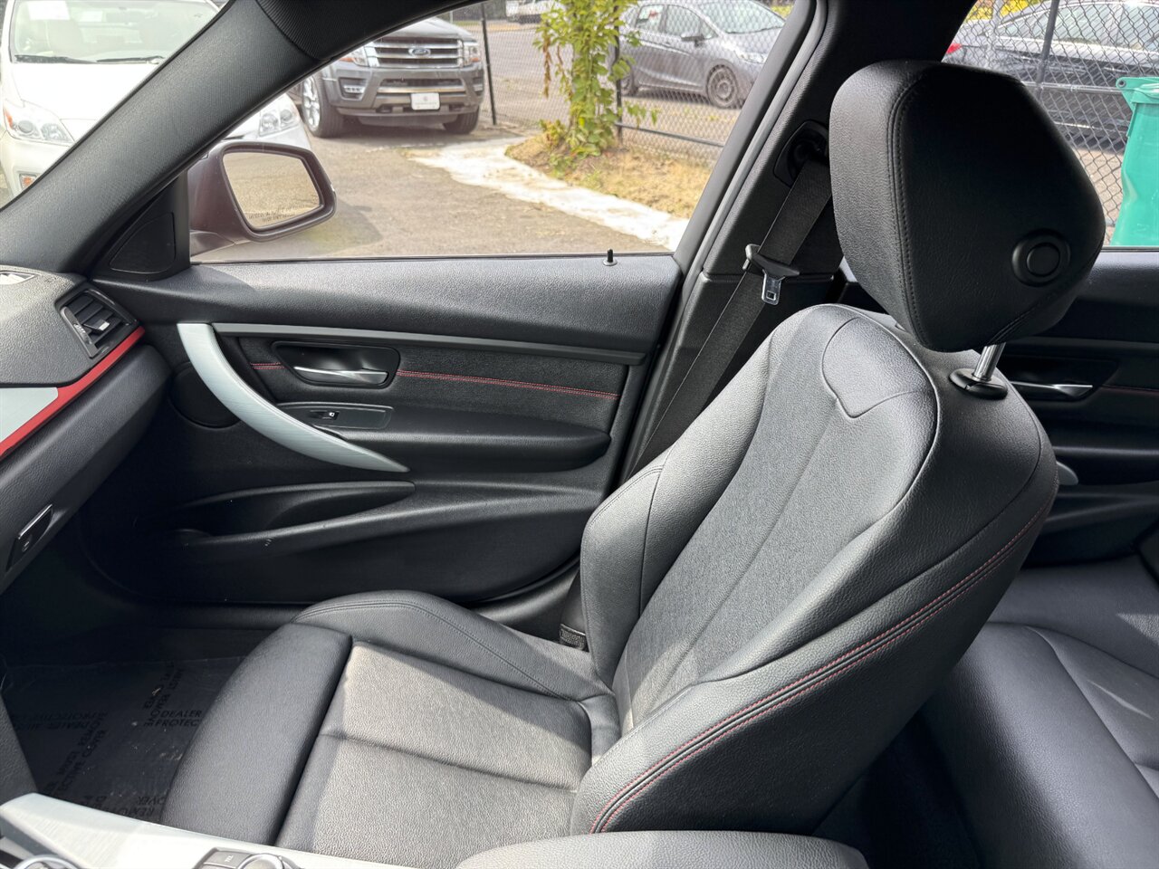 2013 BMW 335i SPORT MANUAL 6 SPEED   - Photo 28 - Portland, OR 97211